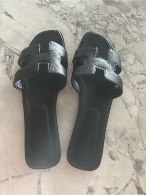 Black Sandals